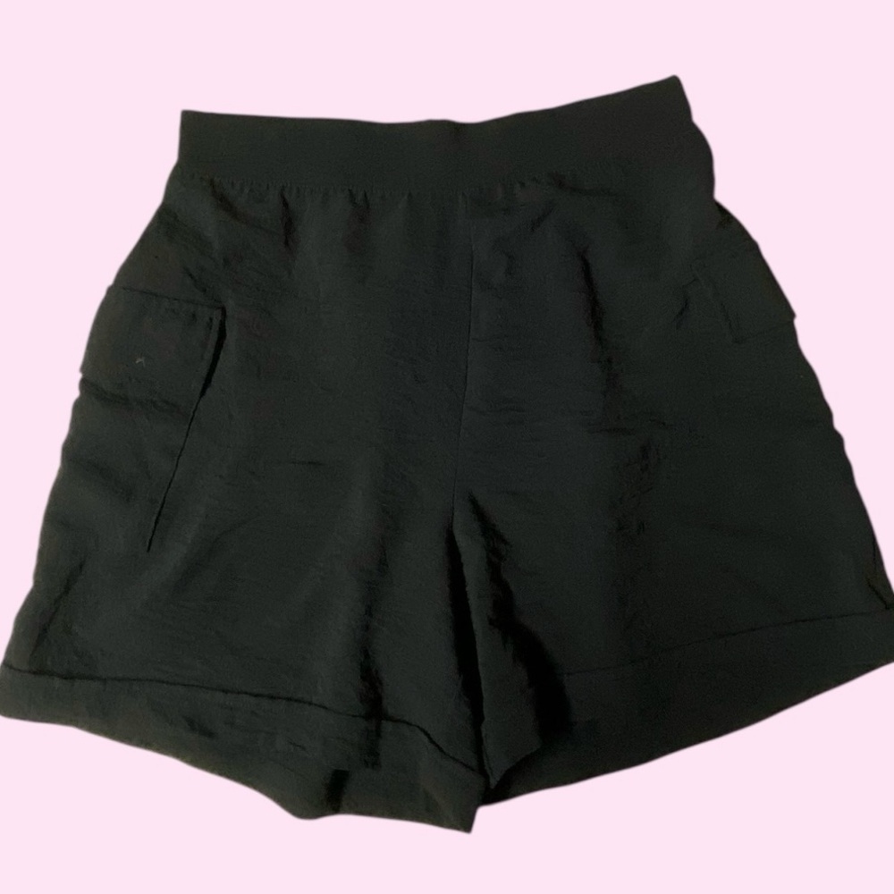 3rd+Malt Women's High Waist Black Shorts Size Large